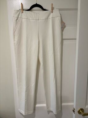 Women's Cream Pull-On Pants